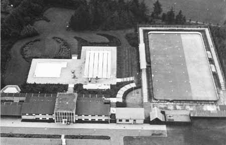 Vojens is- og svømmestadion før hallen blev bygget